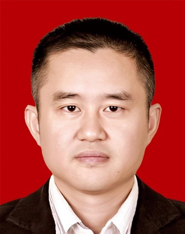 理事 梁伟伦